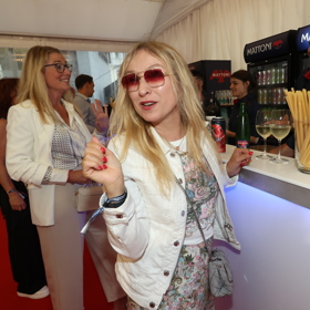 Kateřina Žbirková bydlí v Anglii.