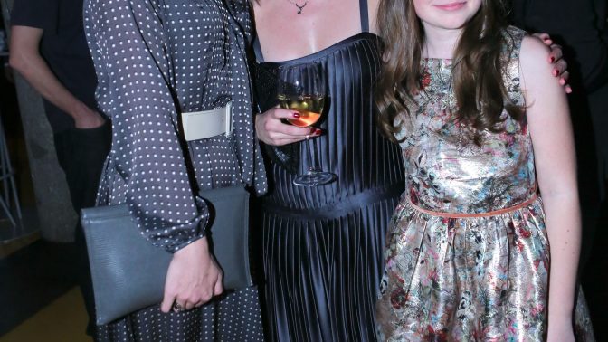 Galerie: Kdo není doma s miminkem, jako by nebyl: Herečka Anita ...