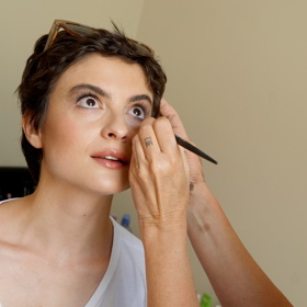 V líčení vyznává herečka spíše přirozený look.