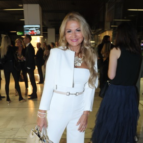 Herečka Yvetta Blanarovičová kvůli roli v seriálu Ulice ztloustla a následně zhubla 9 kilogramů.