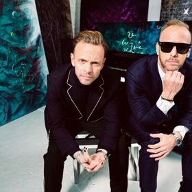 Bratři jsou dvojčata a jako dvojčata proto mají také nezvykle silné pouto.