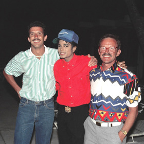 Michael Jackson roky trpěl psychickým a fyzickým týráním ze strany otce Joea. Ten ho prý také nechal chemicky vykastrovat, aby si uchoval falzetový hlas. Toto tvrzení však nebylo doposud věrohodně potvrzeno. Sám král popu se jednou vyjádřil, že se mu z pomyšlení na otce dělá špatně.