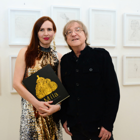 Míla Fürstová vytvořila také přebal double alba zesnulému Mekymu Žbirkovi.