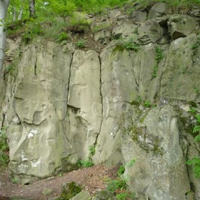 Takto vypadá skalní uskupení nazvané Čertův mlýn.