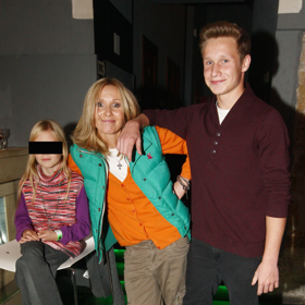 Moderátorka Tereza Pergnerová je mámou dvou dětí, Natálie, které je dnes 15 let, a Samuela, kterému je 23 let a pracuje v Rakousku.