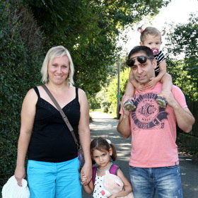 Vlasta Horváth má s manželkou Markétou dvě dcery - Lindu (12) a Bětušku (9).