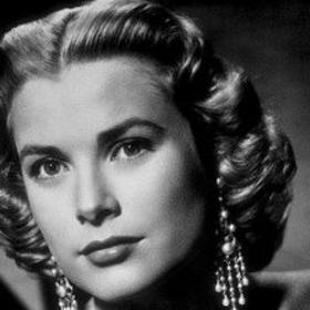 Zemřela při tragické automobilové nehodě. Předtím ale Grace Kelly dobyla Broadway