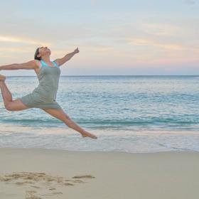 Se psem budete šťastnější. Důvod je zcela jednoduchý. Psi umí potlačit negativní emoce a naopak nastartovat pozitivní přístup k životu.