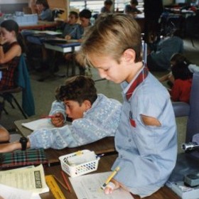 Nástup do školy ho ale na pár let zlomil