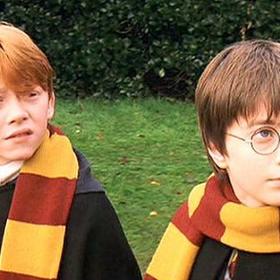 Daniel Radcliffe jako Harry Potter. Na snímku s Rupertem Grintem.