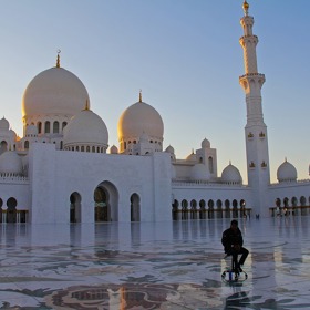 Arabština má obrovský problém v tom, že spisovná forma se velice liší od té hovorové.