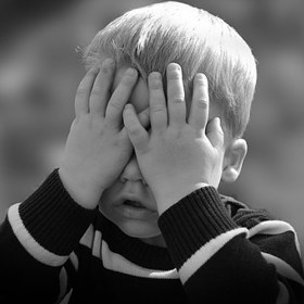 Když mu neukážeme, co je a není špatně, tak kdo jiný?