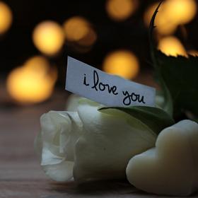 Jakmile se vám ho podaří zaujmout v posteli na poprvé, pravděpodobně už vám neuteče.