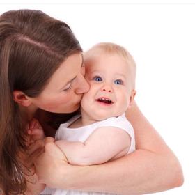 Po zaklapnutí dveří určitě vzpomínáte, jak vaše dítě vypadalo jako malinké.