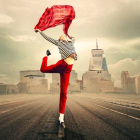 Pokud si myslíte, že byste něco měli dělat jen pro to, že se to od vás žádá nebo na vás tlačí okolí, rychle to pusťte z hlavy.