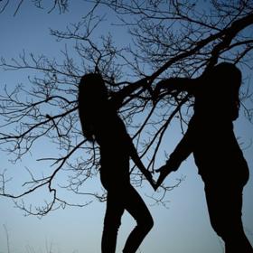 Máte pocit, že je vaše kamarádka energetický upír?