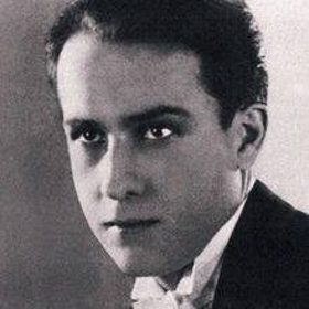 Její první velkou láskou byl Jiří Voskovec