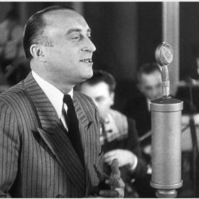 Nebyl jen dobrým hercem, ale i zpěvákem