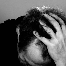 Nenechte se zhuntovat prací. Nestojí to za to