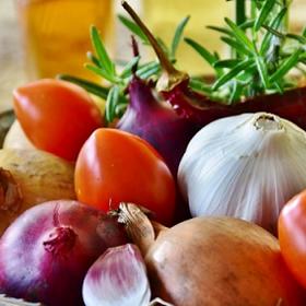 Potravinové banky jsou chvályhodná věc.