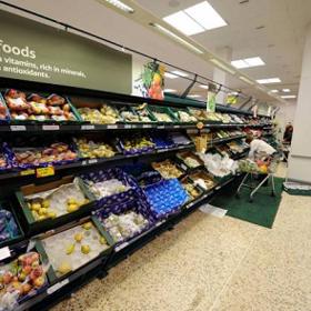 Dbá na to, aby se potravinami neplýtvalo.