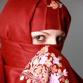 Celý svět se obléká jinak. Respektujme to