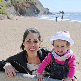 Vychovává vás odmala.