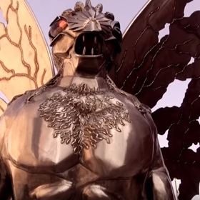 V městečku, kde se mothman pravidelně zjevuje mu nechali vystavit dokonce i sochu