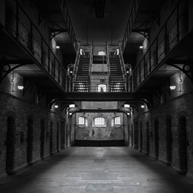 Opravdu se mají vězni ve vězeních tak moc špatně?