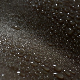 Existují dva druhy pocení. Termoregulační a emocionální. Při termoregulačním jde o klasické ocholazení těla a orgánů.