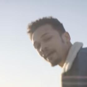 Ben k tomu nazpíval i písničku.