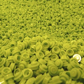 Vědci prý vynalezli způsob, jak plasty přeměnit na tekuté palivo. Nahradí snad ropu?