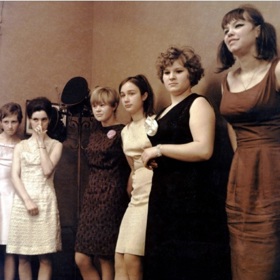 V roce 1968 byl film komunisty zakázán.