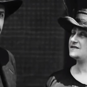 Enstein se svou ženou