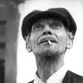 Film Na samotě u lesa se inspiroval skutečnou postavou důchodce, který si nakonec prodej chalupy rozmyslel.