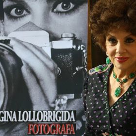 Herečku baví fotografování a psaní. A je v tom opravdu dobrá.