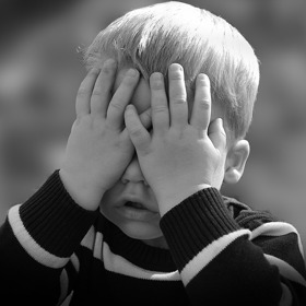 Někteří rodiče zaměstnávají své děti od rána do večera.