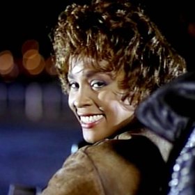 Whitney už od malička projevovala pěvecké nadání. Zpívala v kostele a v jedenácti letech potkala gospel. Tomuto žánru zůstala věrná až do své předčasné smrti. 
 
