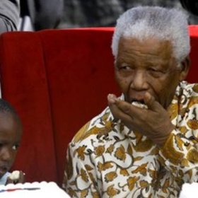 Získal Nobelovu cenu míru.