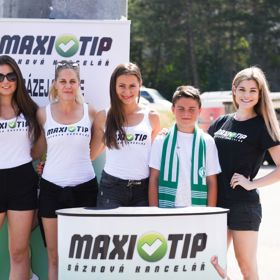Největší novinkou je začátek dlouhodobé spolupráce klubu se sázkovou kanceláří Maxi-Tip.