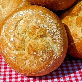 Nedaly dopustit na chléb.