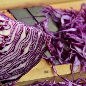 Hlavní ingrediencí lepenice je zelí.