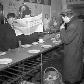 Párek byl klasickým rychlým obědem