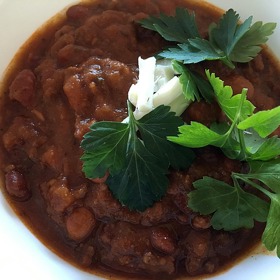 Dávejte pozor na to, v čem a co v mikrovlnné troubě ohříváte