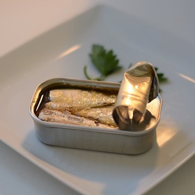 Sardinky jsou ideální rybou na rybičkovou pomazánku