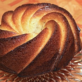 Dodržujte čas pečení, bábovka se snadno přichytí a je pak suchá