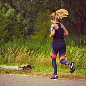 S vysokým podílem bílkovin, nízkým obsahem kalorií a trochou pohybu se to bude hubnout jedna báseň.