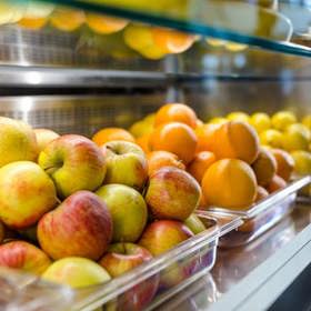 Ovoce na pultech musí být "krásné".