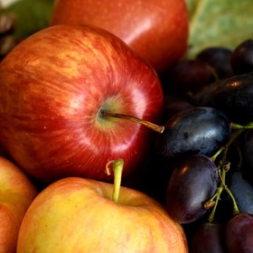 Jablka a švestky jsou synonymem podzimu.