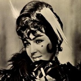 Květa Fialová v roli hříšné Tornádo Lou.